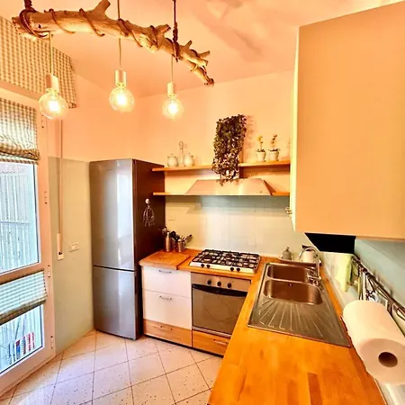 Apartment Trilo Marche A *